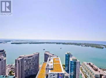 100 Harbour Street, Toronto, ON M5J0B5, 2 Bedrooms Bedrooms, ,1 BathroomBathrooms,Single Family,For Lease,Harbour,C7296356