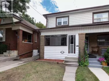 43 Runnymede Road, Toronto, Ontario M6S2Y1, 2 Bedrooms Bedrooms, ,1 BathroomBathrooms,Single Family,For Lease,Runnymede,W7296922 43 Runnymede Road, Toronto, Ontario M6S2Y1, 2 Bedrooms Bedrooms, ,1 BathroomBathrooms,Single Family,For Lease,Runnymede,W7296922
