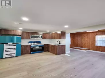 50 Garnet, Toronto, ON M6G1V5, 2 Bedrooms Bedrooms, ,1 BathroomBathrooms,Single Family,For Lease,Garnet,W7297194 50 Garnet, Toronto, ON M6G1V5, 2 Bedrooms Bedrooms, ,1 BathroomBathrooms,Single Family,For Lease,Garnet,W7297194