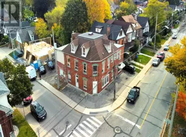 74 Locke Street, Hamilton, ON L8R3A5, 12 Bedrooms Bedrooms, ,8 BathroomsBathrooms,Multi-family,For Sale,Locke,X7297252