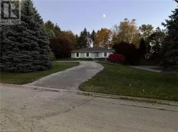 36 POPLAR Street, Simcoe, ON N3Y1B2, 3 Bedrooms Bedrooms, ,2 BathroomsBathrooms,Single Family,For Sale,POPLAR,40512543