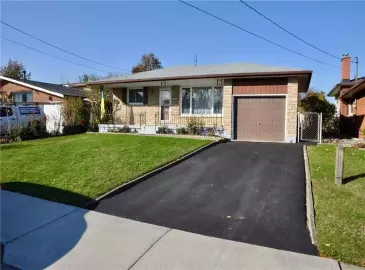 Hamilton, ON L8H2P1, 4 Bedrooms Bedrooms, ,2 BathroomsBathrooms,Single Family,For Sale,H4179723