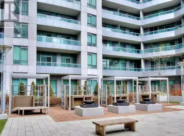 19 Grand Trunk Crescent, Toronto, Ontario M5J3A3, 1 Bedroom Bedrooms, ,1 BathroomBathrooms,Single Family,For Lease,Grand Trunk,C7297816