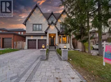 109 Oxford Street, Richmond Hill, ON L4C4L6, 7 Bedrooms Bedrooms, ,8 BathroomsBathrooms,Single Family,For Sale,Oxford,N7297584