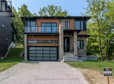 119 Welland Vale Road, St. Catharines, Ontario L2S3Y2, 3 Bedrooms Bedrooms, ,4 BathroomsBathrooms,Single Family,For Sale,Welland Vale,X7297718