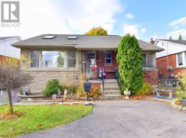 42 Rendell Boulevard, Hamilton, Ontario L8T3P3, 3 Bedrooms Bedrooms, ,2 BathroomsBathrooms,Single Family,For Sale,Rendell,X7297966