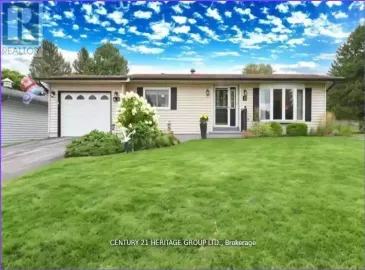 1 Cedar Court, New Tecumseth, ON L0G1W0, 2 Bedrooms Bedrooms, ,2 BathroomsBathrooms,Single Family,For Sale,Cedar,N7298452