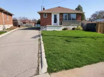 Hamilton, ON L8T2A7, 2 Bedrooms Bedrooms, ,1 BathroomBathrooms,Single Family,For Lease,H4180015 Hamilton, ON L8T2A7, 2 Bedrooms Bedrooms, ,1 BathroomBathrooms,Single Family,For Lease,H4180015