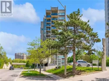 20 SPEERS Road, Oakville, ON L6K3R5, 3 Bedrooms Bedrooms, ,2 BathroomsBathrooms,Single Family,For Sale,SPEERS,40513205 20 SPEERS Road, Oakville, ON L6K3R5, 3 Bedrooms Bedrooms, ,2 BathroomsBathrooms,Single Family,For Sale,SPEERS,40513205