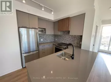 10 Lagerfeld Drive, Brampton, ON L7A0H8, 2 Bedrooms Bedrooms, ,2 BathroomsBathrooms,Single Family,For Lease,Lagerfeld,W7298862