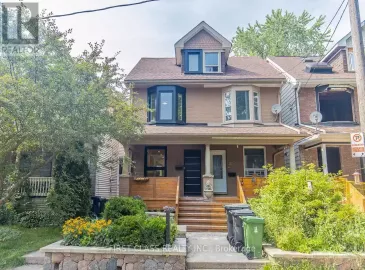 28 Endean, Toronto, Ontario M4M1W6, 4 Bedrooms Bedrooms, ,3 BathroomsBathrooms,Single Family,For Lease,Endean,E7299048