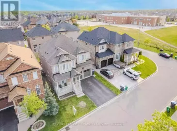 19 Dovehaven Crescent, Brampton, ON L6P2N8, 5 Bedrooms Bedrooms, ,4 BathroomsBathrooms,Single Family,For Sale,Dovehaven,W7300286 19 Dovehaven Crescent, Brampton, ON L6P2N8, 5 Bedrooms Bedrooms, ,4 BathroomsBathrooms,Single Family,For Sale,Dovehaven,W7300286