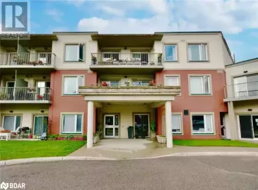 333 LAFONTAINE Road, Tiny, Ontario L9M0H1, 2 Bedrooms Bedrooms, ,1 BathroomBathrooms,Single Family,For Sale,LAFONTAINE,40513608