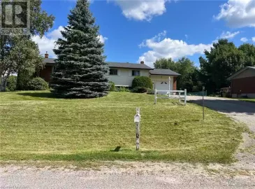 667 Foley Road, Smith-Ennismore-Lakefield, ON K0L1T0, 3 Bedrooms Bedrooms, ,2 BathroomsBathrooms,Single Family,For Sale,Foley,X6775240 667 Foley Road, Smith-Ennismore-Lakefield, ON K0L1T0, 3 Bedrooms Bedrooms, ,2 BathroomsBathrooms,Single Family,For Sale,Foley,X6775240