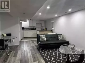 43 BEACHAVEN Drive, St. Catharines, Ontario L2M1A6, 2 Bedrooms Bedrooms, ,1 BathroomBathrooms,Single Family,For Lease,BEACHAVEN,40500185 43 BEACHAVEN Drive, St. Catharines, Ontario L2M1A6, 2 Bedrooms Bedrooms, ,1 BathroomBathrooms,Single Family,For Lease,BEACHAVEN,40500185