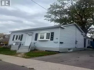 72 Colborne Street, Oshawa, Ontario L1G1L7, 3 Bedrooms Bedrooms, ,2 BathroomsBathrooms,Single Family,For Sale,Colborne,E7250442