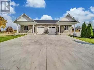 211 QUEEN Street, Harriston, Ontario N0G1Z0, 3 Bedrooms Bedrooms, ,3 BathroomsBathrooms,Single Family,For Sale,QUEEN,40504704 211 QUEEN Street, Harriston, Ontario N0G1Z0, 3 Bedrooms Bedrooms, ,3 BathroomsBathrooms,Single Family,For Sale,QUEEN,40504704