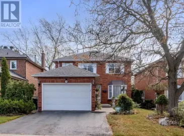1206 Deer Run, Mississauga, ON L5C3R6, 4 Bedrooms Bedrooms, ,3 BathroomsBathrooms,Single Family,For Sale,Deer Run,W7296358