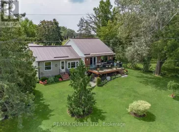 40 Tops Lane, Prince Edward County, ON K8N4Z7, 3 Bedrooms Bedrooms, ,3 BathroomsBathrooms,Single Family,For Sale,Tops,X7299198