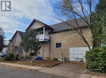 44 ALBERT Street, Welland, ON L3B4L2, 6 Bedrooms Bedrooms, ,5 BathroomsBathrooms,Multi-family,For Sale,ALBERT,40503015 44 ALBERT Street, Welland, ON L3B4L2, 6 Bedrooms Bedrooms, ,5 BathroomsBathrooms,Multi-family,For Sale,ALBERT,40503015