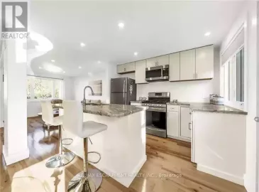 142 Richardson Drive, Norfolk, Ontario N0A1N4, 3 Bedrooms Bedrooms, ,1 BathroomBathrooms,Single Family,For Sale,Richardson,X7301176