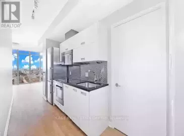 88 Park Lawn Road, Toronto, Ontario M8Y0B5, 1 Bedroom Bedrooms, ,1 BathroomBathrooms,Single Family,For Lease,Park Lawn,W7301700