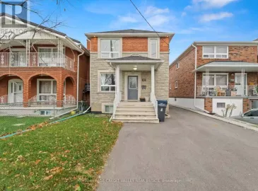 131 Lambton, Toronto, Ontario M6N2S8, 3 Bedrooms Bedrooms, ,2 BathroomsBathrooms,Single Family,For Lease,Lambton,W7301774 131 Lambton, Toronto, Ontario M6N2S8, 3 Bedrooms Bedrooms, ,2 BathroomsBathrooms,Single Family,For Lease,Lambton,W7301774
