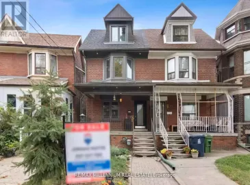 71 Hounslow Heath Road, Toronto, Ontario M6N1G7, 5 Bedrooms Bedrooms, ,3 BathroomsBathrooms,Single Family,For Sale,Hounslow Heath,W7301866