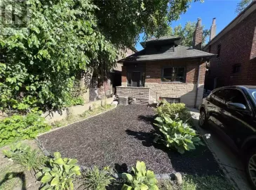 1705 Gerrard Street, Toronto, Ontario M4L2A9, 3 Bedrooms Bedrooms, ,2 BathroomsBathrooms,Single Family,For Lease,Gerrard,E7302034