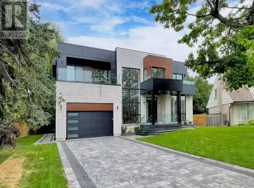 29 Briarfield Drive, Toronto, ON M3B1B4, 7 Bedrooms Bedrooms, ,6 BathroomsBathrooms,Single Family,For Sale,Briarfield,C7302182