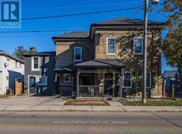 107 Murray Street, Brantford, ON N3S5P5, 4 Bedrooms Bedrooms, ,4 BathroomsBathrooms,Single Family,For Sale,Murray,X7302978 107 Murray Street, Brantford, ON N3S5P5, 4 Bedrooms Bedrooms, ,4 BathroomsBathrooms,Single Family,For Sale,Murray,X7302978