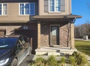 7945 Oldfield Road, Niagara Falls, Ontario L2G0Z4, 3 Bedrooms Bedrooms, ,3 BathroomsBathrooms,Single Family,For Lease,Oldfield,X7304106 7945 Oldfield Road, Niagara Falls, Ontario L2G0Z4, 3 Bedrooms Bedrooms, ,3 BathroomsBathrooms,Single Family,For Lease,Oldfield,X7304106