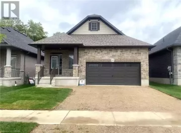 142 SNYDER Avenue, Elmira, ON N3B3E2, 4 Bedrooms Bedrooms, ,3 BathroomsBathrooms,Single Family,For Sale,SNYDER,40474166