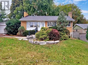 157 Eagle Street, Newmarket, ON L3Y1J5, 5 Bedrooms Bedrooms, ,2 BathroomsBathrooms,Single Family,For Sale,Eagle,N7225218 157 Eagle Street, Newmarket, ON L3Y1J5, 5 Bedrooms Bedrooms, ,2 BathroomsBathrooms,Single Family,For Sale,Eagle,N7225218