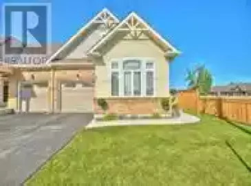 31 Dorchester Boulevard, St. Catharines, Ontario L2M0B8, 2 Bedrooms Bedrooms, ,2 BathroomsBathrooms,Single Family,For Sale,Dorchester,X7226202 31 Dorchester Boulevard, St. Catharines, Ontario L2M0B8, 2 Bedrooms Bedrooms, ,2 BathroomsBathrooms,Single Family,For Sale,Dorchester,X7226202
