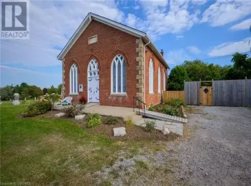 3318 DUNDAS Street, Burlington, ON L7R3X4, 3 Bedrooms Bedrooms, ,2 BathroomsBathrooms,Single Family,For Sale,DUNDAS,40505721 3318 DUNDAS Street, Burlington, ON L7R3X4, 3 Bedrooms Bedrooms, ,2 BathroomsBathrooms,Single Family,For Sale,DUNDAS,40505721