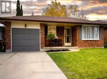 128 Westvale Drive, Waterloo, Ontario N2T1C1, 4 Bedrooms Bedrooms, ,2 BathroomsBathrooms,Single Family,For Sale,Westvale,X7252644 128 Westvale Drive, Waterloo, Ontario N2T1C1, 4 Bedrooms Bedrooms, ,2 BathroomsBathrooms,Single Family,For Sale,Westvale,X7252644