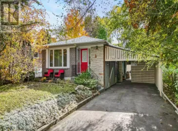 744 Botany Hill Crescent, Newmarket, ON L3Y3A8, 5 Bedrooms Bedrooms, ,2 BathroomsBathrooms,Single Family,For Sale,Botany Hill,N7255032 744 Botany Hill Crescent, Newmarket, ON L3Y3A8, 5 Bedrooms Bedrooms, ,2 BathroomsBathrooms,Single Family,For Sale,Botany Hill,N7255032