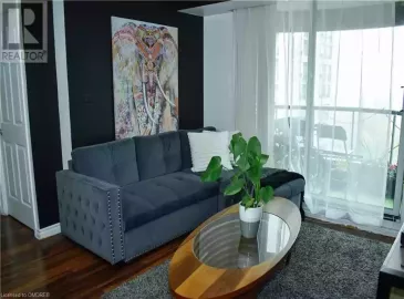 7 LORRAINE Drive, North York, Ontario M2N7H2, 2 Bedrooms Bedrooms, ,2 BathroomsBathrooms,Single Family,For Sale,LORRAINE,40507985