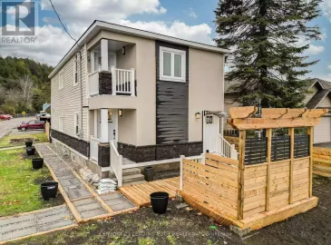 220 Queen Street, Quinte West, Ontario K8V4K9, 2 Bedrooms Bedrooms, ,1 BathroomBathrooms,Single Family,For Lease,Queen,X7297138
