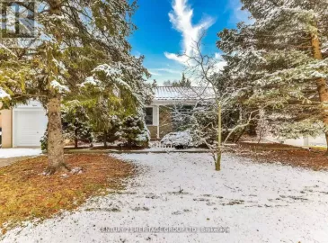 15 Crossburn Drive, Toronto, Ontario M3B2Z3, 5 Bedrooms Bedrooms, ,5 BathroomsBathrooms,Single Family,For Sale,Crossburn,C7300200
