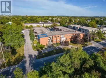 242 OAKDALE Avenue, St. Catharines, Ontario L2P3K5, 2 Bedrooms Bedrooms, ,1 BathroomBathrooms,Single Family,For Sale,OAKDALE,40513809 242 OAKDALE Avenue, St. Catharines, Ontario L2P3K5, 2 Bedrooms Bedrooms, ,1 BathroomBathrooms,Single Family,For Sale,OAKDALE,40513809