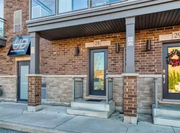 Grimsby, ON L3M0C9, 2 Bedrooms Bedrooms, ,3 BathroomsBathrooms,Single Family,For Lease,H4179806 Grimsby, ON L3M0C9, 2 Bedrooms Bedrooms, ,3 BathroomsBathrooms,Single Family,For Lease,H4179806