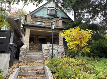 10 Biggar, Toronto, Ontario M6H2N4, 4 Bedrooms Bedrooms, ,2 BathroomsBathrooms,Single Family,For Lease,Biggar,C7303420