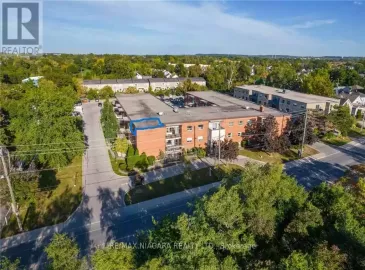 242 Oakdale, St. Catharines, Ontario L2P3K5, 2 Bedrooms Bedrooms, ,1 BathroomBathrooms,Single Family,For Sale,Oakdale,X7303032