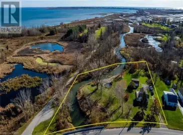 139 FRONT Road, Port Rowan, Ontario N0E1M0, 2 Bedrooms Bedrooms, ,1 BathroomBathrooms,Single Family,For Sale,FRONT,40511320