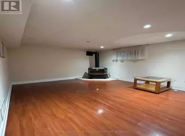 52 Inverdon Road, Toronto, Ontario M9C4L8, 1 Bedroom Bedrooms, ,1 BathroomBathrooms,Single Family,For Lease,Inverdon,W7303966