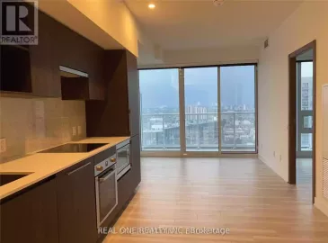 17 Bathurst Street, Toronto, Ontario M5V0N1, 1 Bedroom Bedrooms, ,1 BathroomBathrooms,Single Family,For Lease,Bathurst,C7304484