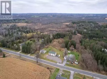 951 Penetanguishene Road, Oro-Medonte, Ontario L4M4Y8, 3 Bedrooms Bedrooms, ,2 BathroomsBathrooms,Single Family,For Sale,Penetanguishene,S7304168