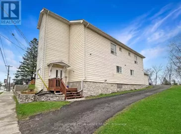 91 St Lawrence Street, Madoc, Ontario K0K2K0, 6 Bedrooms Bedrooms, ,5 BathroomsBathrooms,Single Family,For Sale,St Lawrence,X7304584